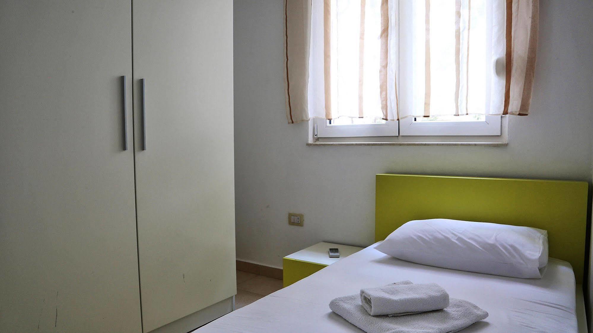 סרנדה Bougainville Bay Apartments מראה חיצוני תמונה